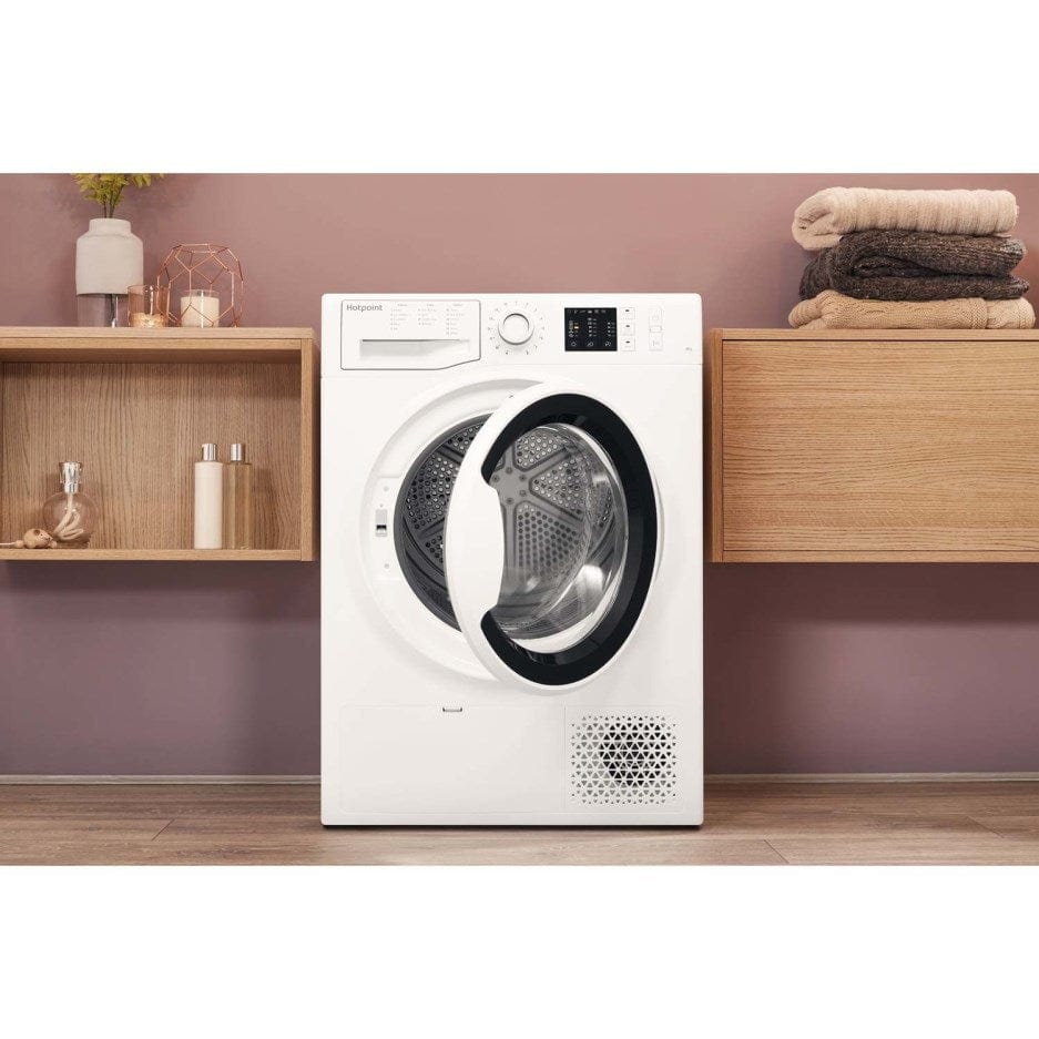 Hotpoint NTM1081WKUK 8Kg Heat Pump Tumble Dryer - White