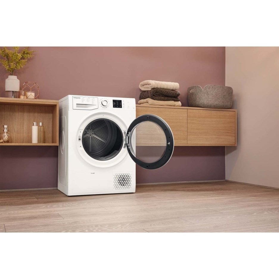 Hotpoint NTM1081WKUK 8Kg Heat Pump Tumble Dryer - White