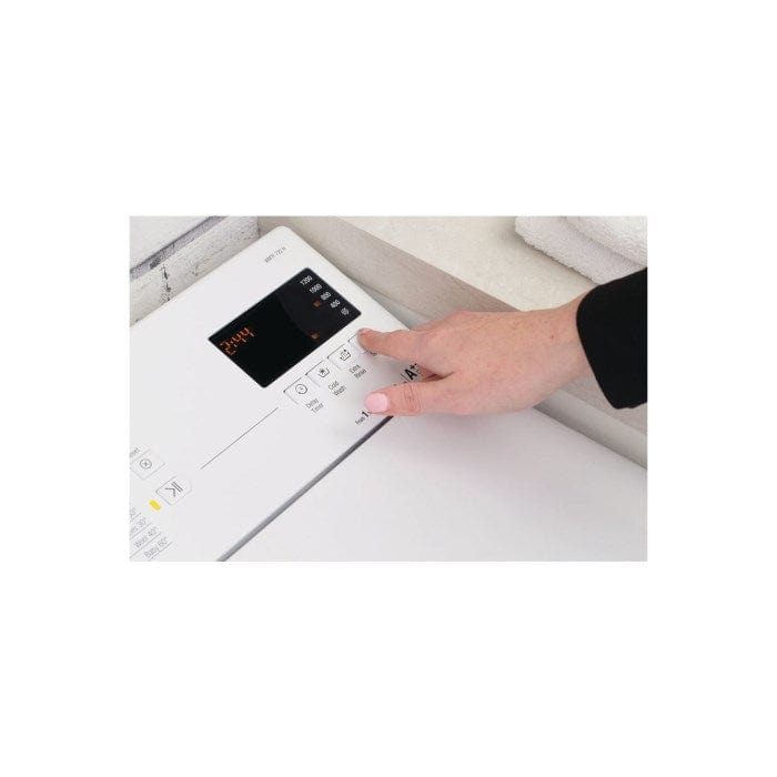 Hotpoint WMTF722UUKN 7kg 1200rpm Freestanding Top Loading Washing Machine - White